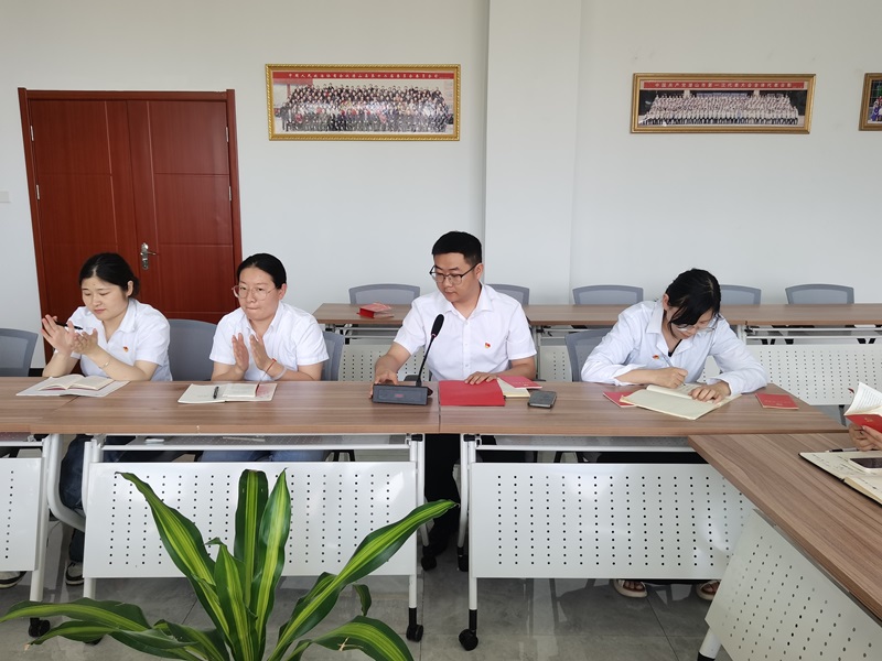 普通党员讲“微党课”